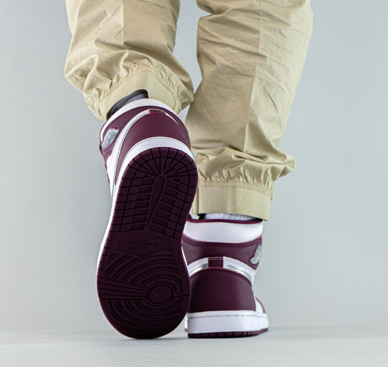 Jordan 1 Retro High OG Bordeaux