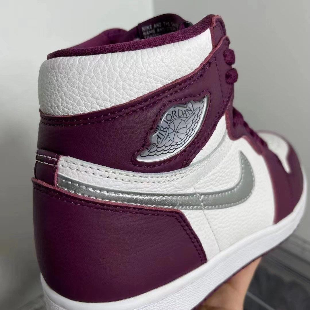 Jordan 1 Retro High OG Bordeaux
