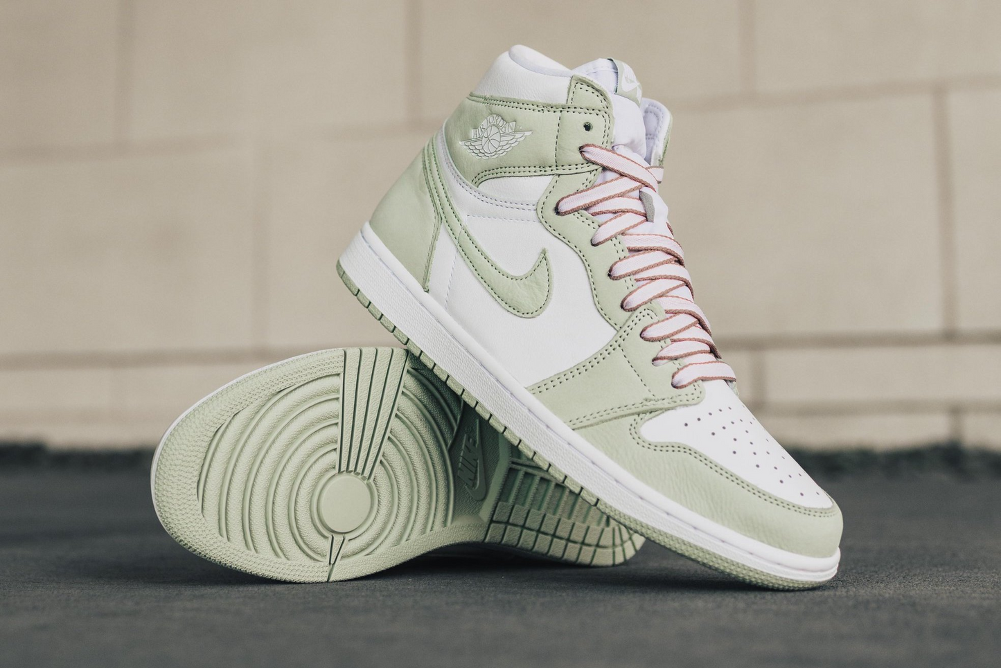Jordan 1 High OG Seafoam (W)