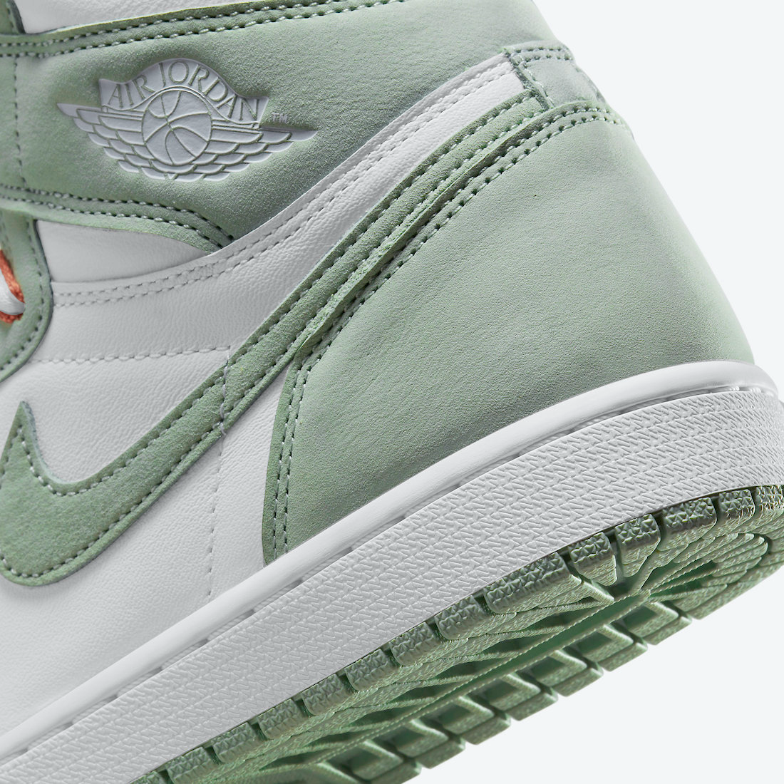 Jordan 1 High OG Seafoam (W)
