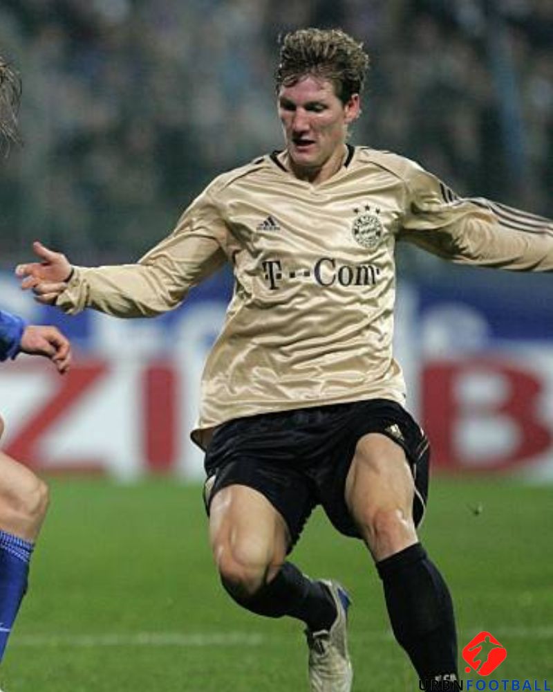 SCHWEINSTEIGER BASTIAN 2004-05 (Bay M)